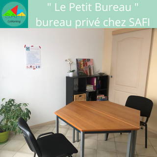Bureau privé 10 m² 2 postes Location bureau Rue des Poilus Saint-Maximin-la-Sainte-Baume 83470 - photo 5